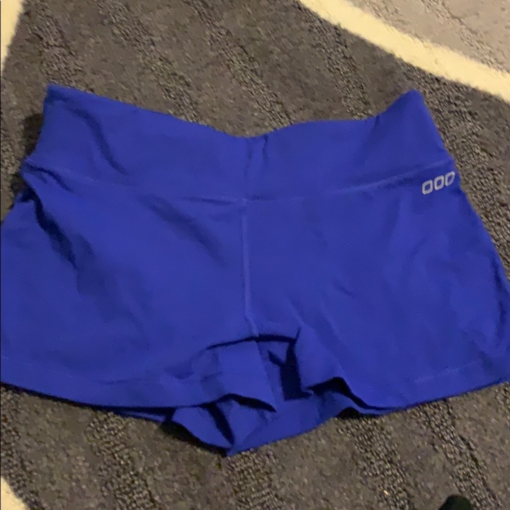 Running shorts